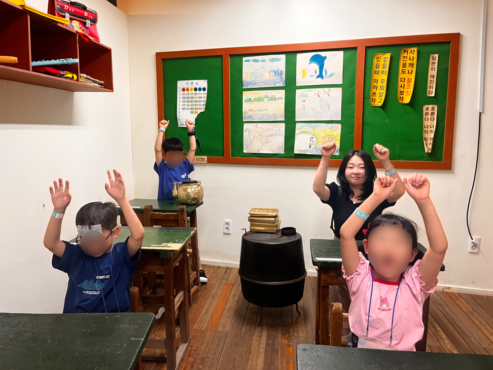 KakaoTalk_20250818_110744426_09.blur.png